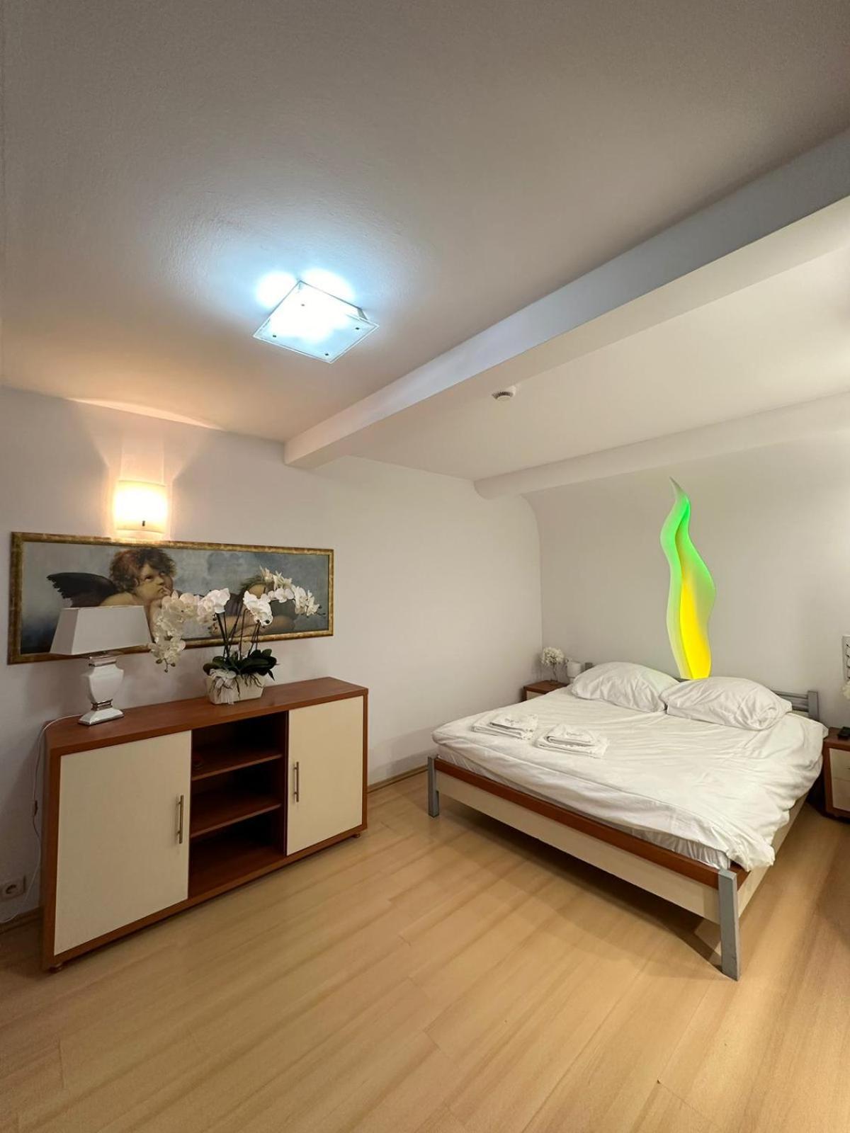 Motel Za Miedza Bralin Kültér fotó