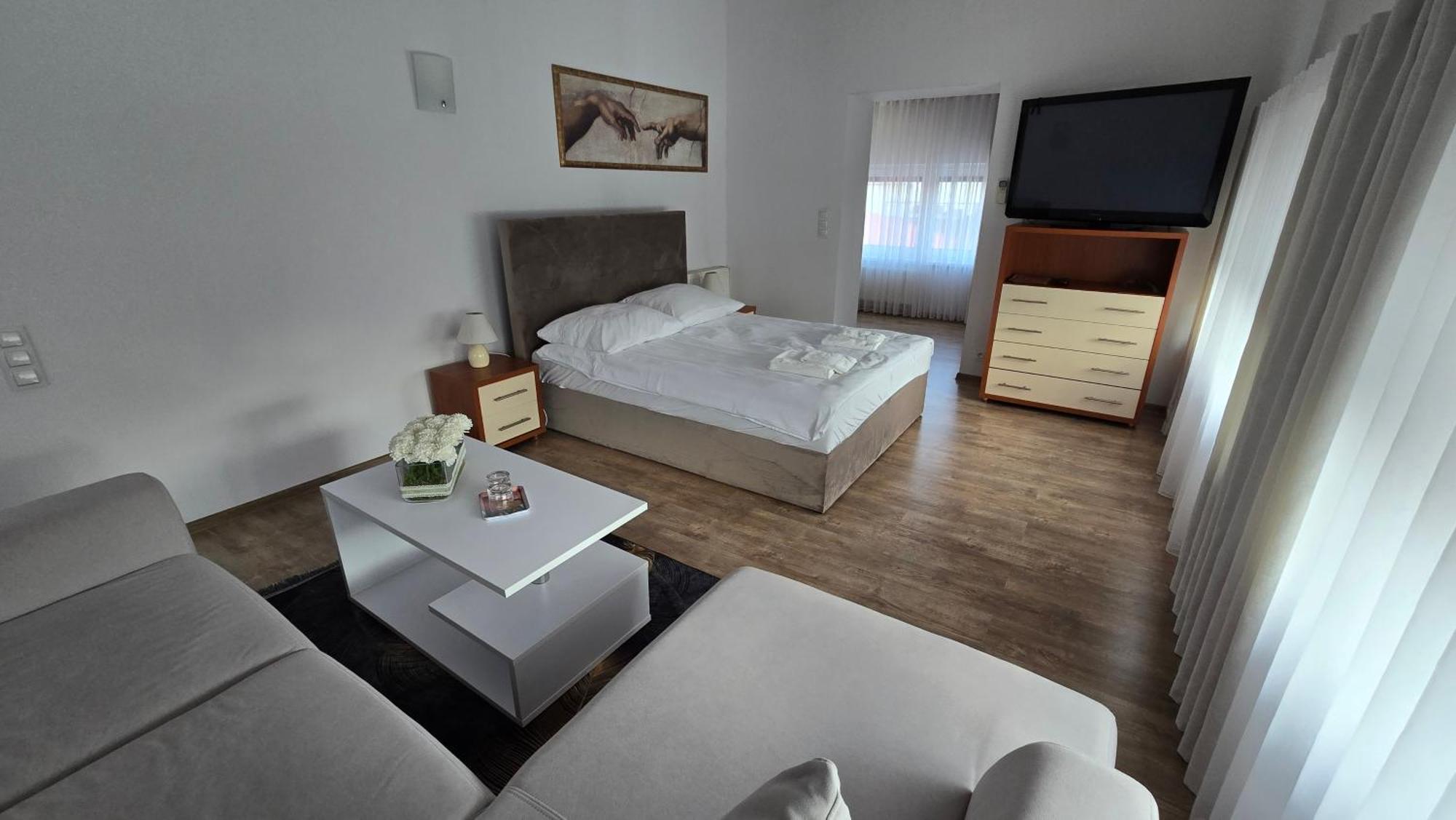 Motel Za Miedza Bralin Kültér fotó
