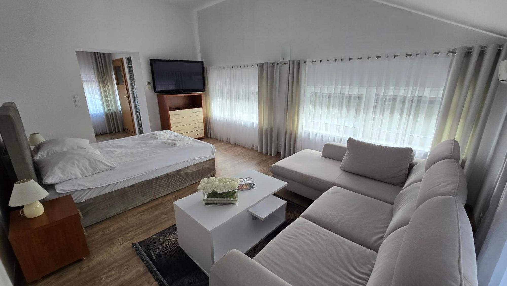 Motel Za Miedza Bralin Kültér fotó